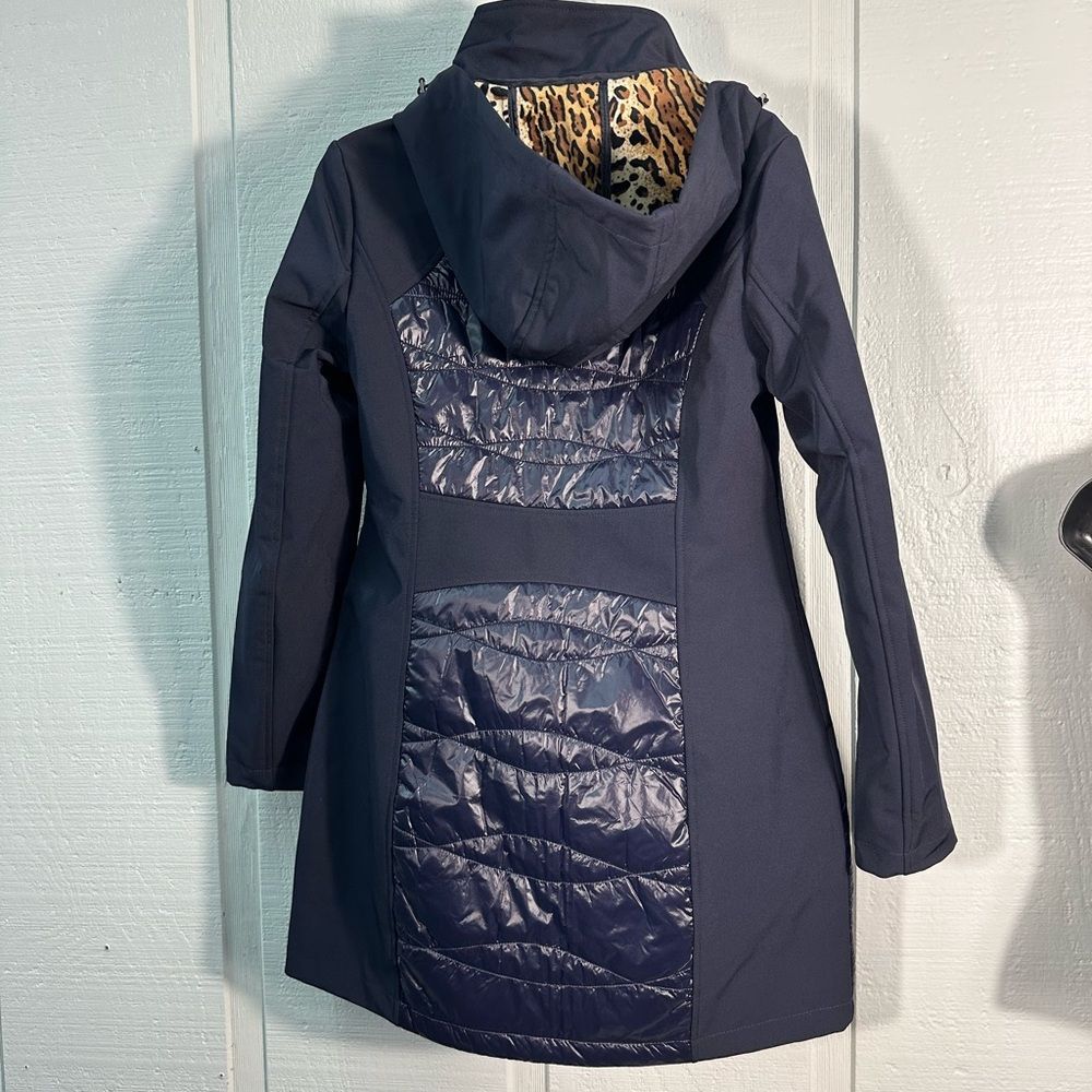Via Spiga Elliptical Quilted Softshell Jacket Navy L Leopard Lining Size XS NWT - Picture 4 of 11
